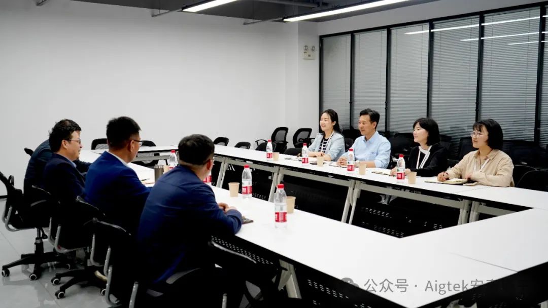 校企合作交流會(huì)議現(xiàn)場(chǎng)